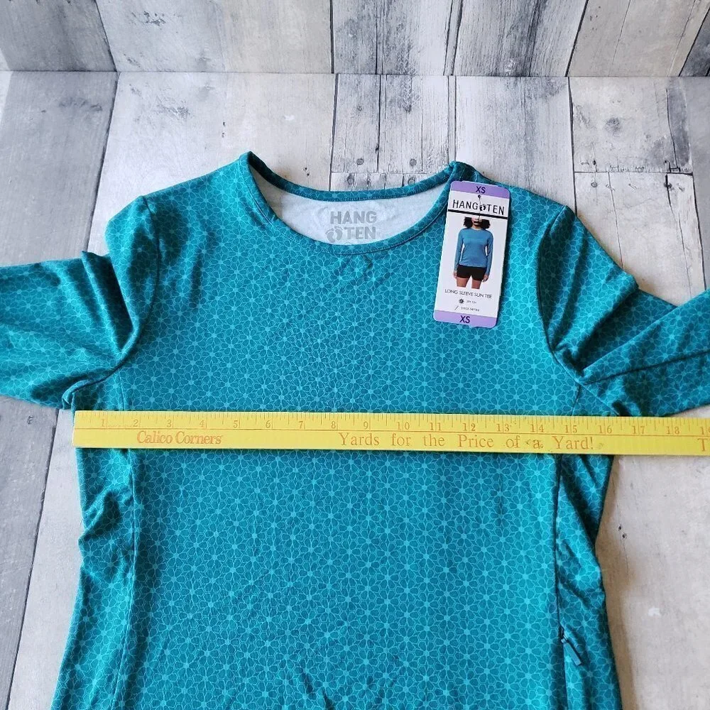 NWT - Hang Ten Long Sleeve Sun Tee - Size XS